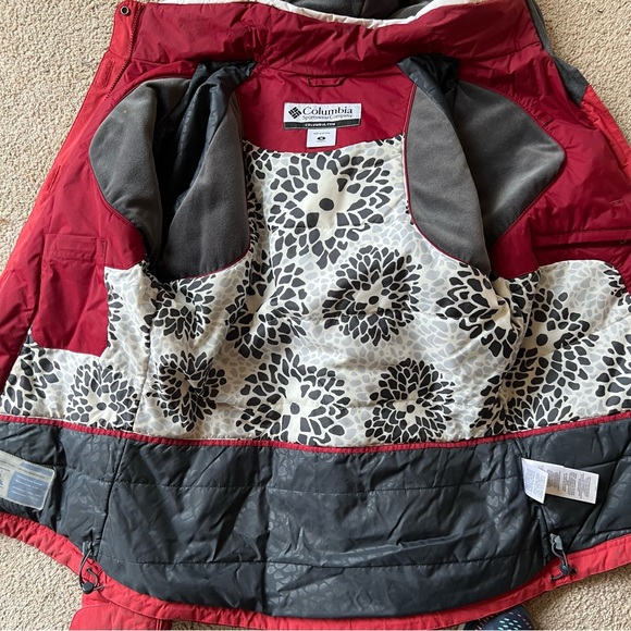 Columbia Sportwear Company Medium Red White Winter Coat Jacket Detachable Hood - Picture 13 of 16